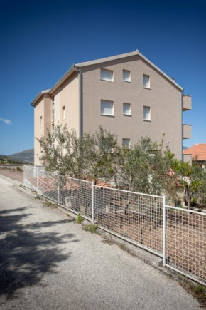 Apartment Toni